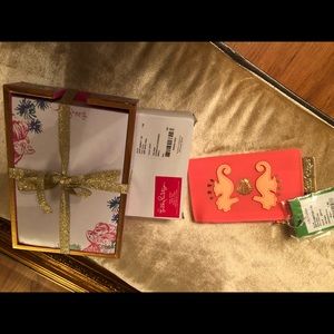 Lilly Pulitzer coin case and note tray brand new